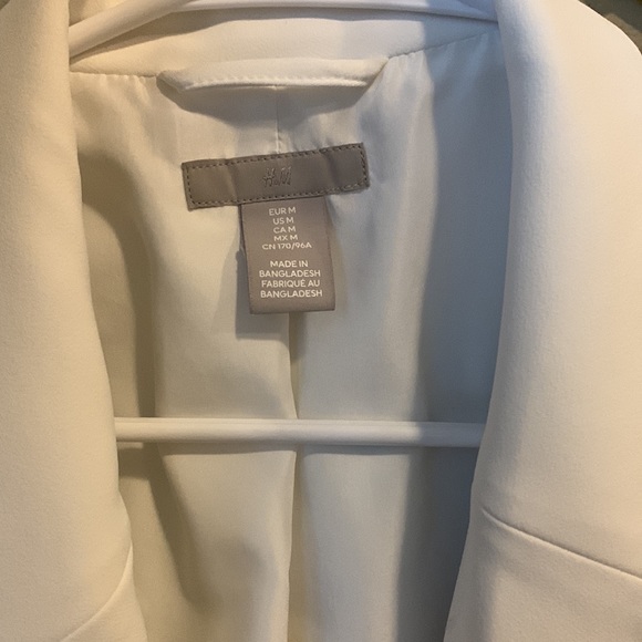 White blazer - Picture 2 of 3